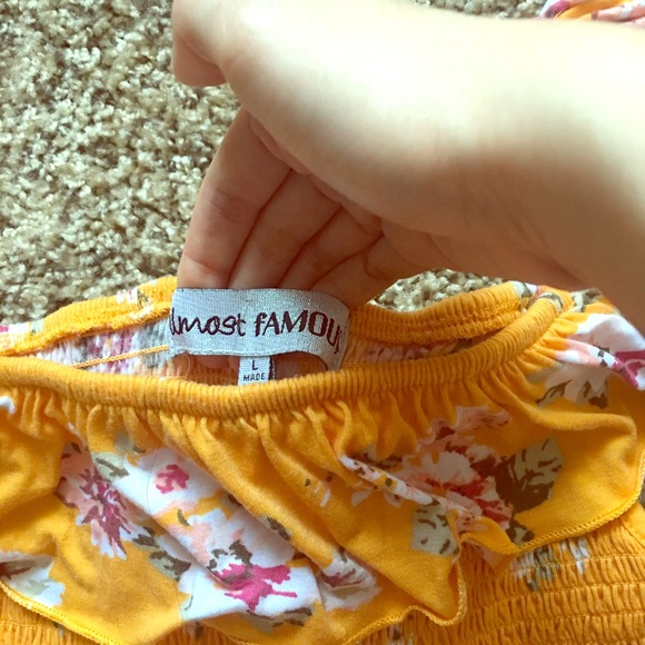 ruffle off the shoulder floral romper - Picture 6 of 6